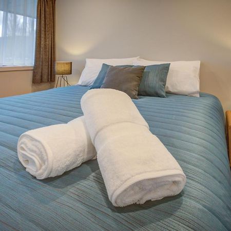 Dusky Motels Te Anau Ngoại thất bức ảnh