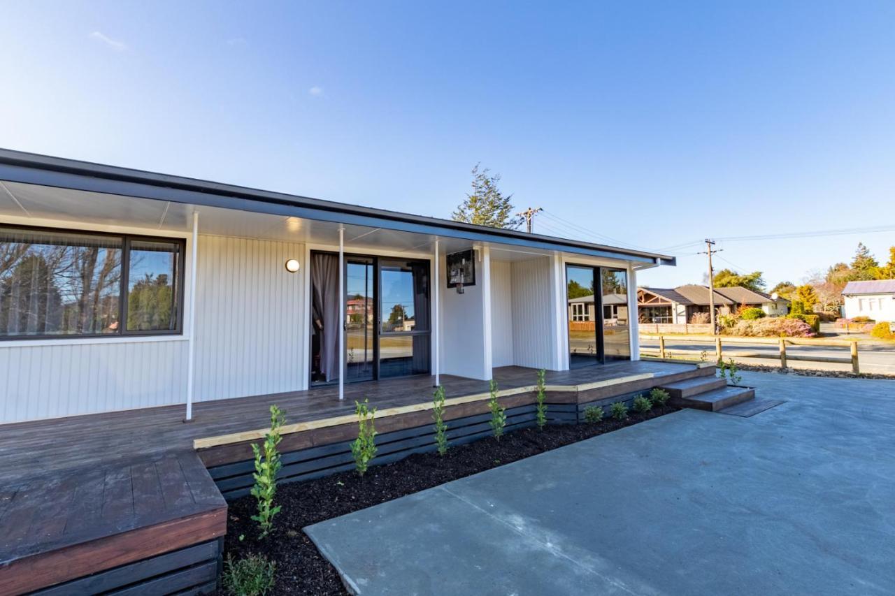 Dusky Motels Te Anau Ngoại thất bức ảnh