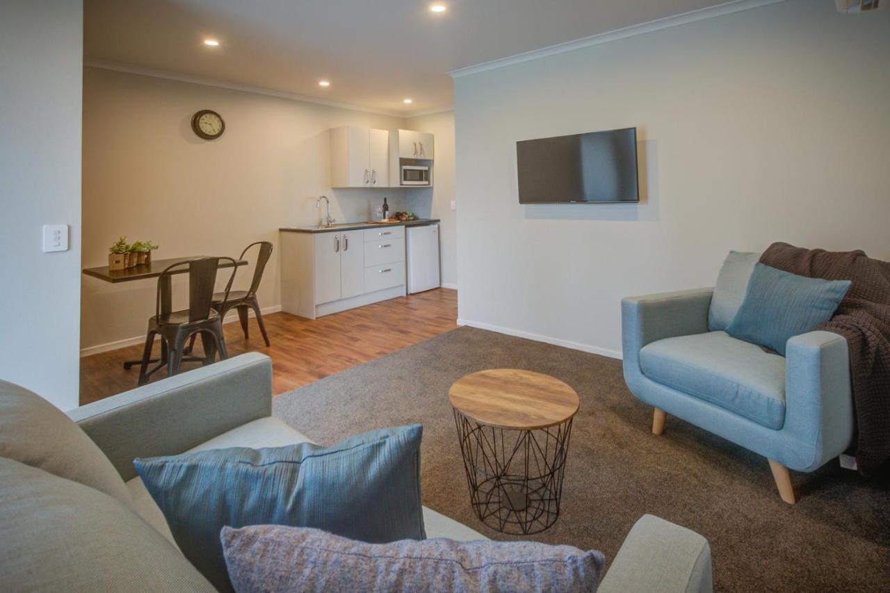 Dusky Motels Te Anau Ngoại thất bức ảnh
