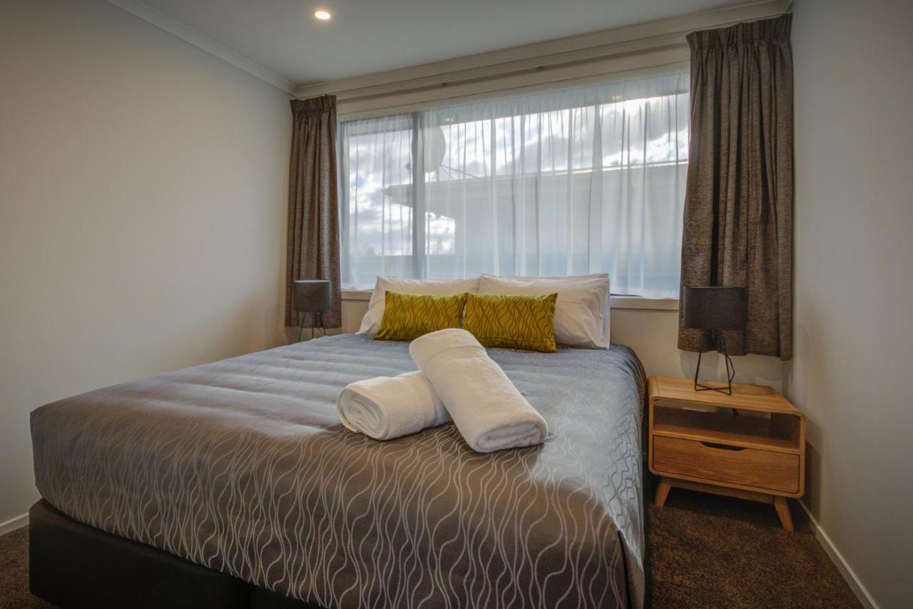 Dusky Motels Te Anau Ngoại thất bức ảnh