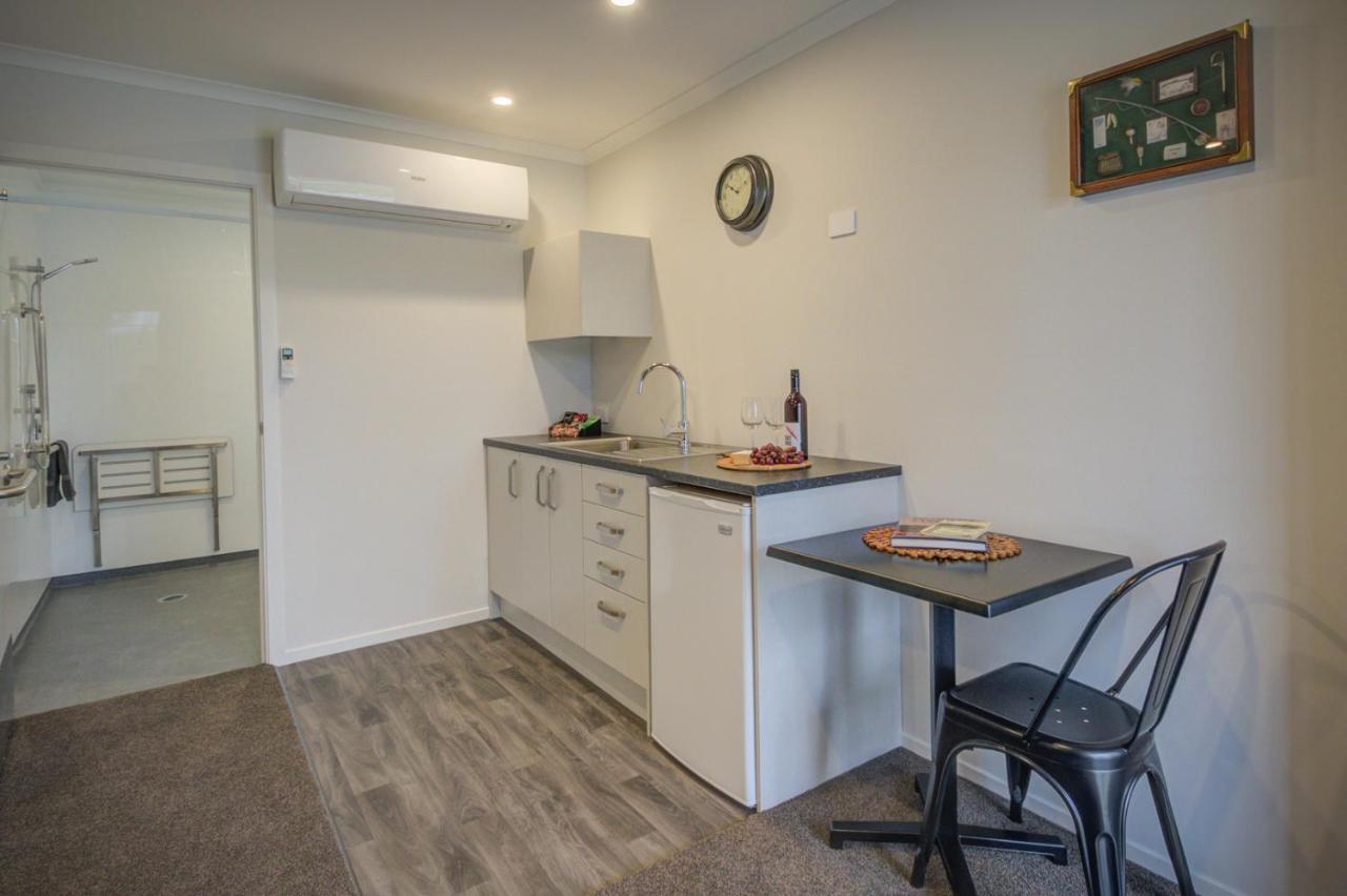 Dusky Motels Te Anau Ngoại thất bức ảnh