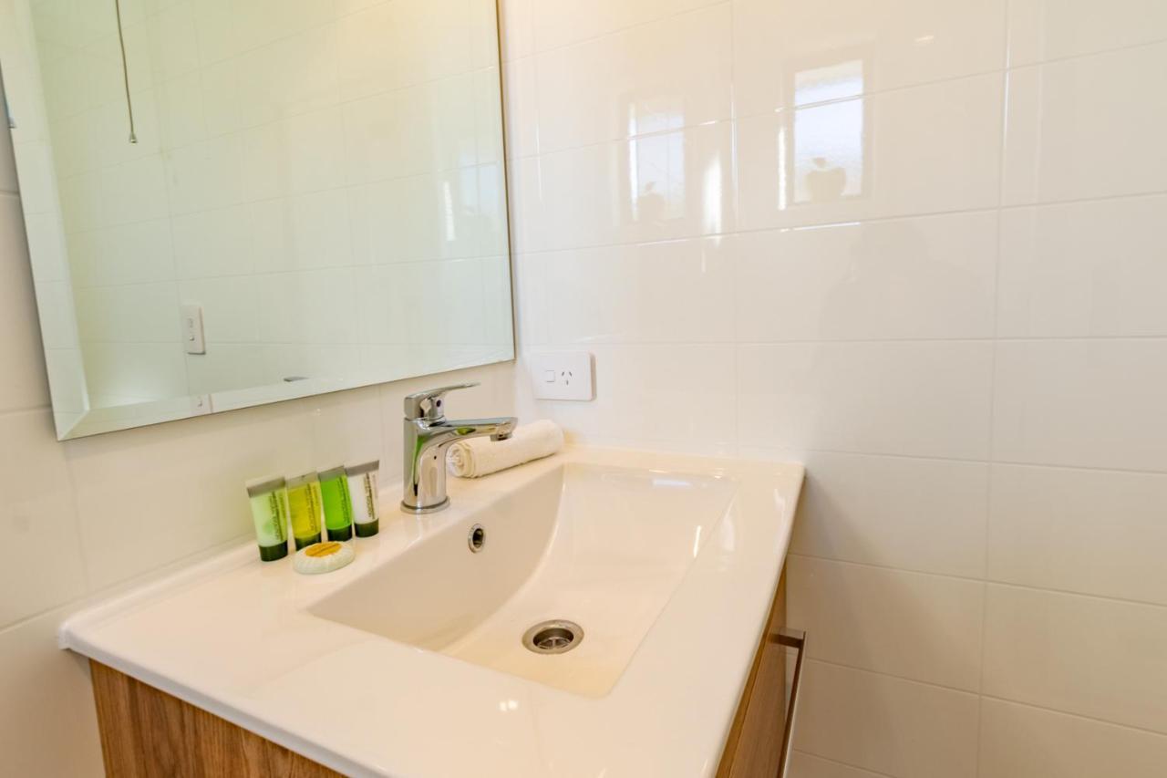 Dusky Motels Te Anau Ngoại thất bức ảnh