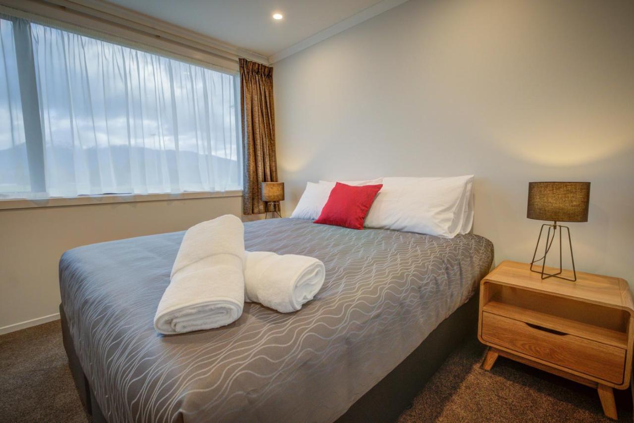 Dusky Motels Te Anau Ngoại thất bức ảnh